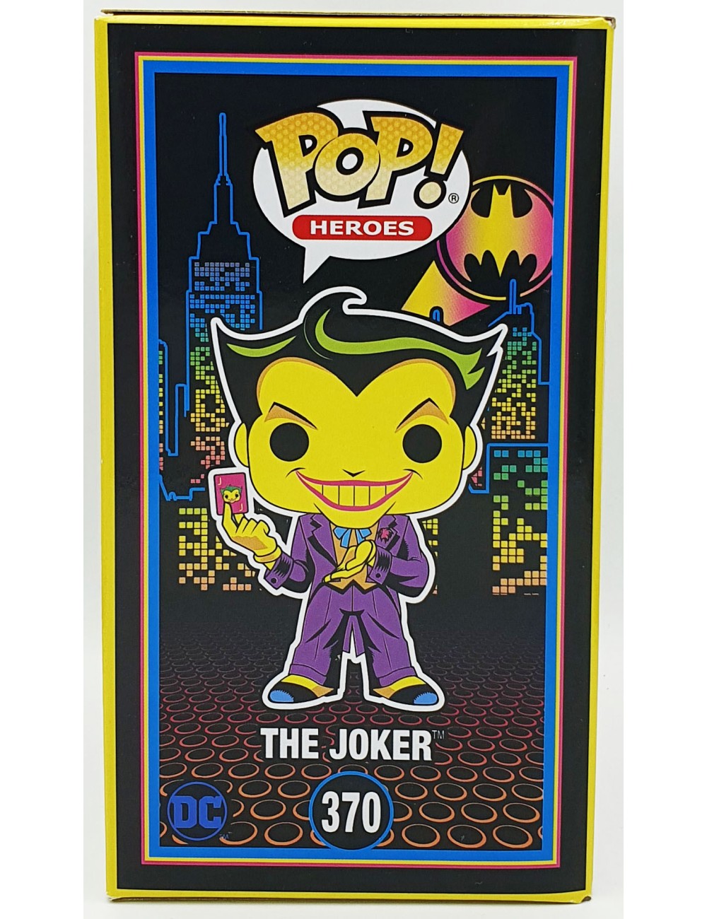 Funko POP Batman The Joker (370) Black Light Glow Special Edition