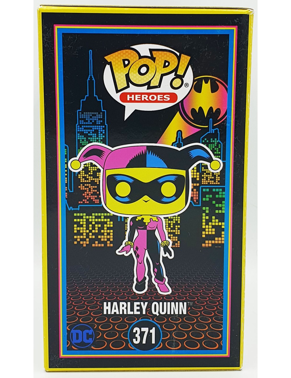 Funko POP Batman Harley Quinn (371) Black Light Glow Special Edition