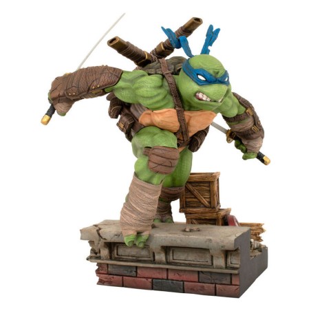 Teenage Mutant Ninja Turtles Leonardo 28cm