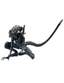 Aliens Crouching Alien Warrior figure 10cm