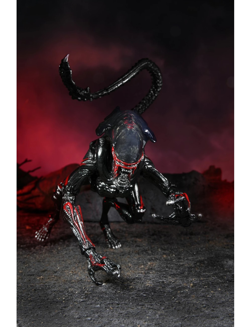 Aliens - Tribute Night Cougar Alien figure 23cm