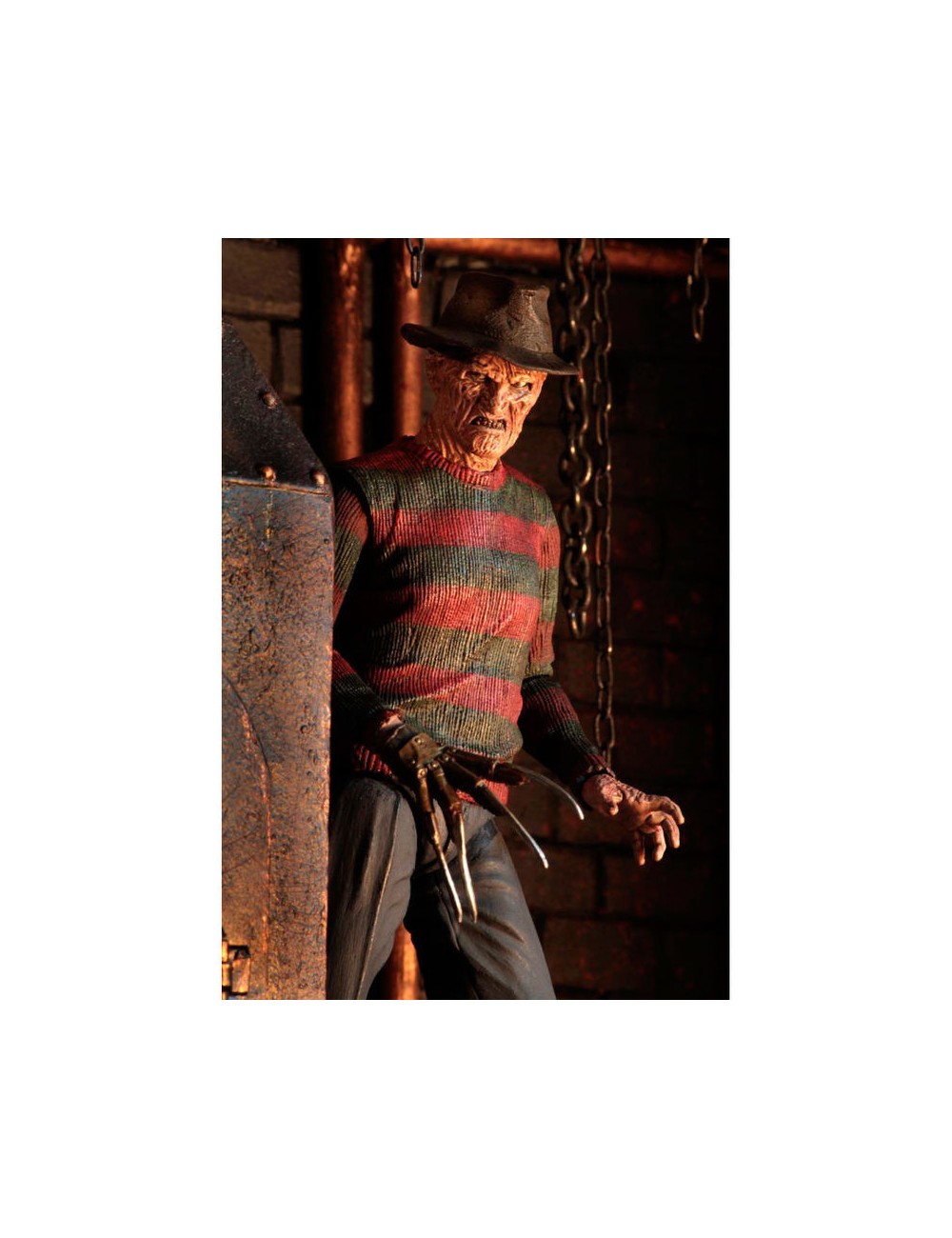 Nightmare in Elm Street Freddy Krueger Ultimate figure