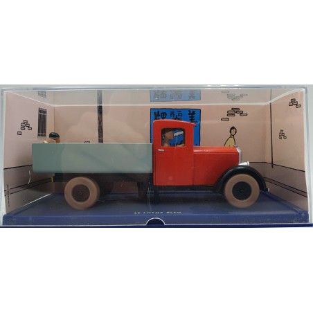 Tintin Editions Atlas No. 36 Camion Rouge Miesse 1933 from The Blue Lotus 1:43 Model Truck