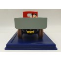 Tintin Editions Atlas No. 36 Camion Rouge Miesse 1933 from The Blue Lotus 1:43 Model Truck