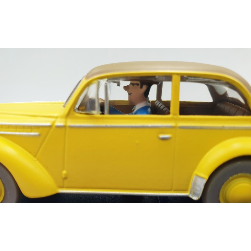 Tintin Editions Atlas No. 19 Opel Olympia Cabriolet Coach from King Ottokar’s Sceptre 1:43 Model Car