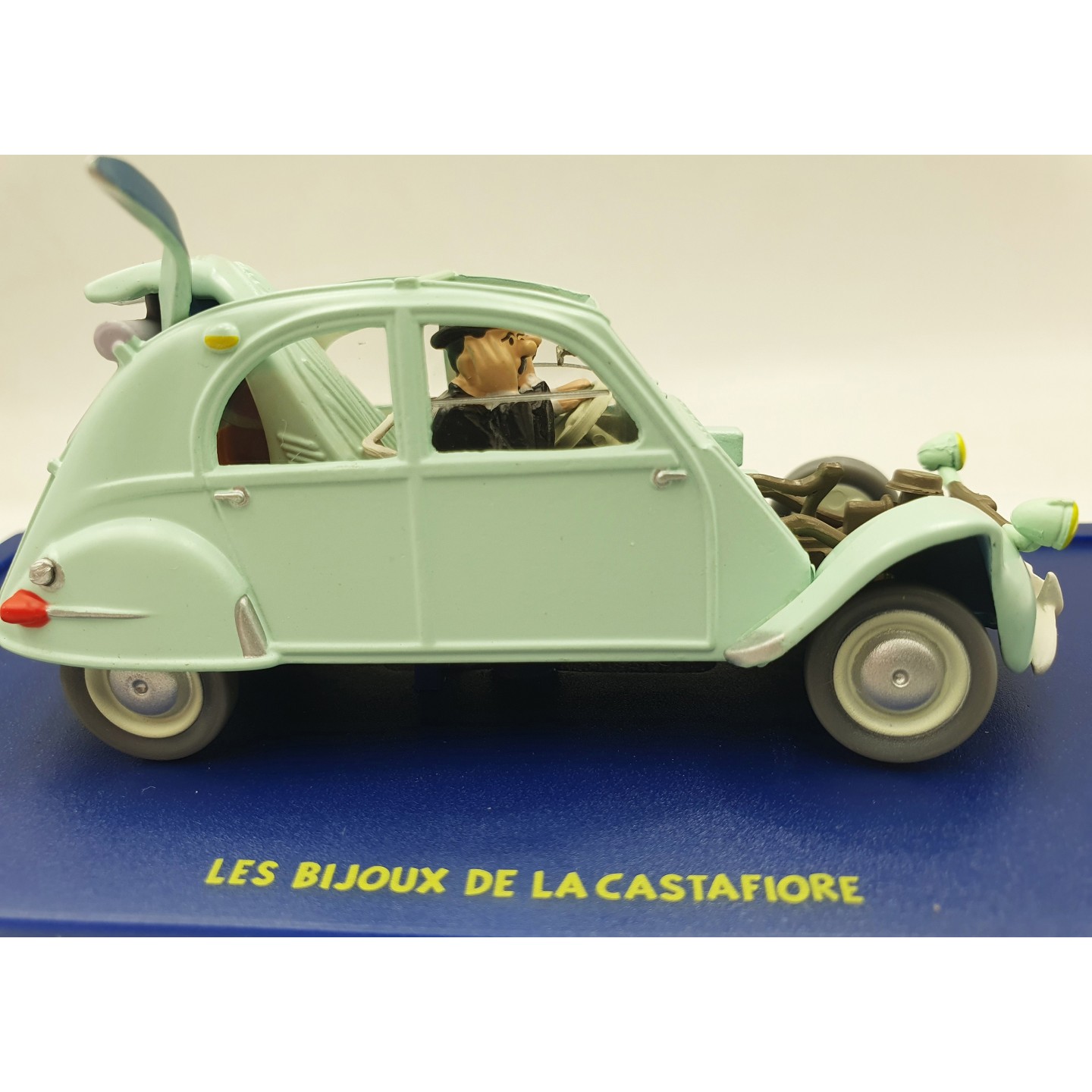 TinTin ミニカー 1/43 Citroen Ami 6 Tintin Editions Atlas No. 14