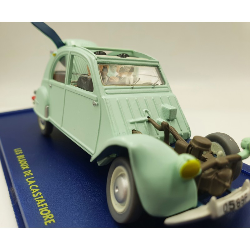 Tintin Editions Atlas No. 14 Doctor’s Citroën Ami 6 – The Castafiore Emerald 1:43 Model Car