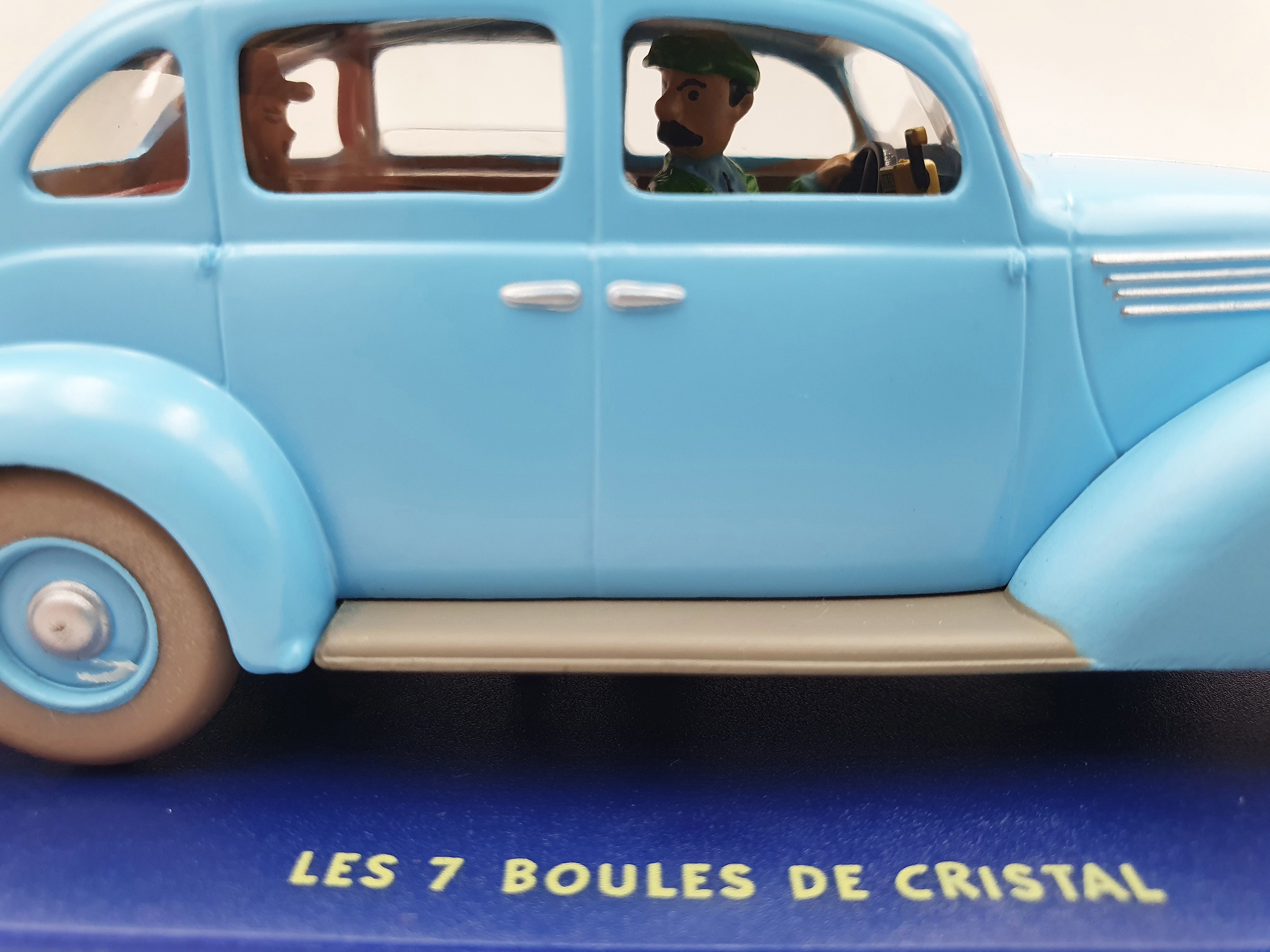 Tintin Editions Atlas No. 25 Blue Ford Taxi… | Collectibles Ninja