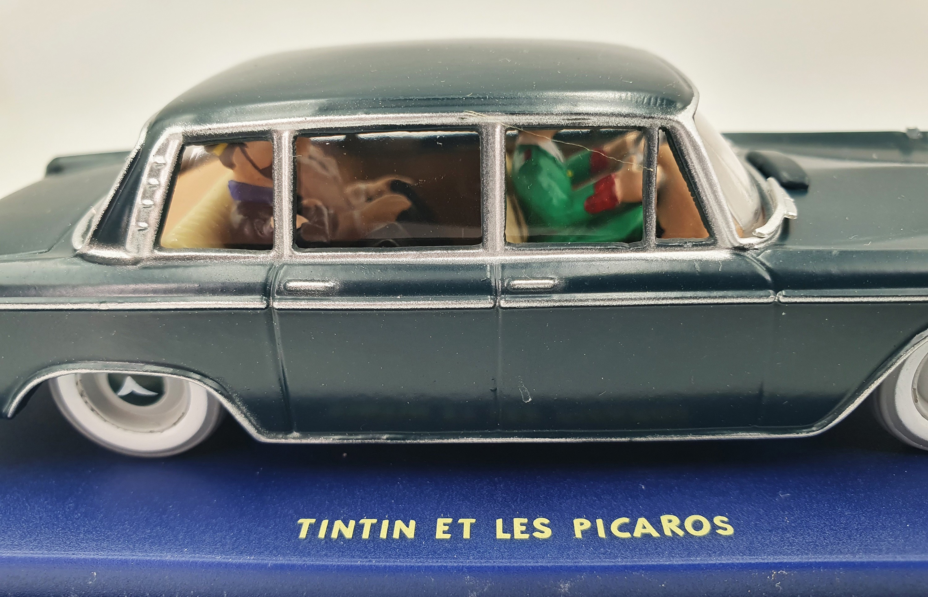 TinTin ミニカー　1/43 Limousine / Picaros Tintin Editions Atlas No. 11 Government… | Collectibles Ninja